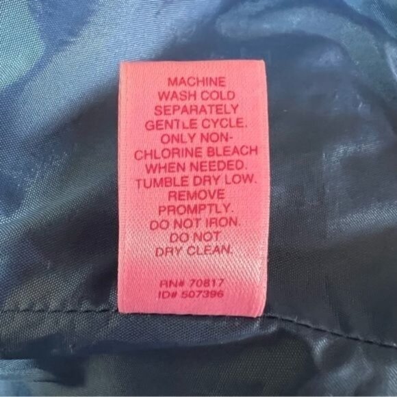 Pink Victoria’s Secret Blue Quilted Down Vest With Zipper Front Womens Sz XS/S - Picture 10 of 13